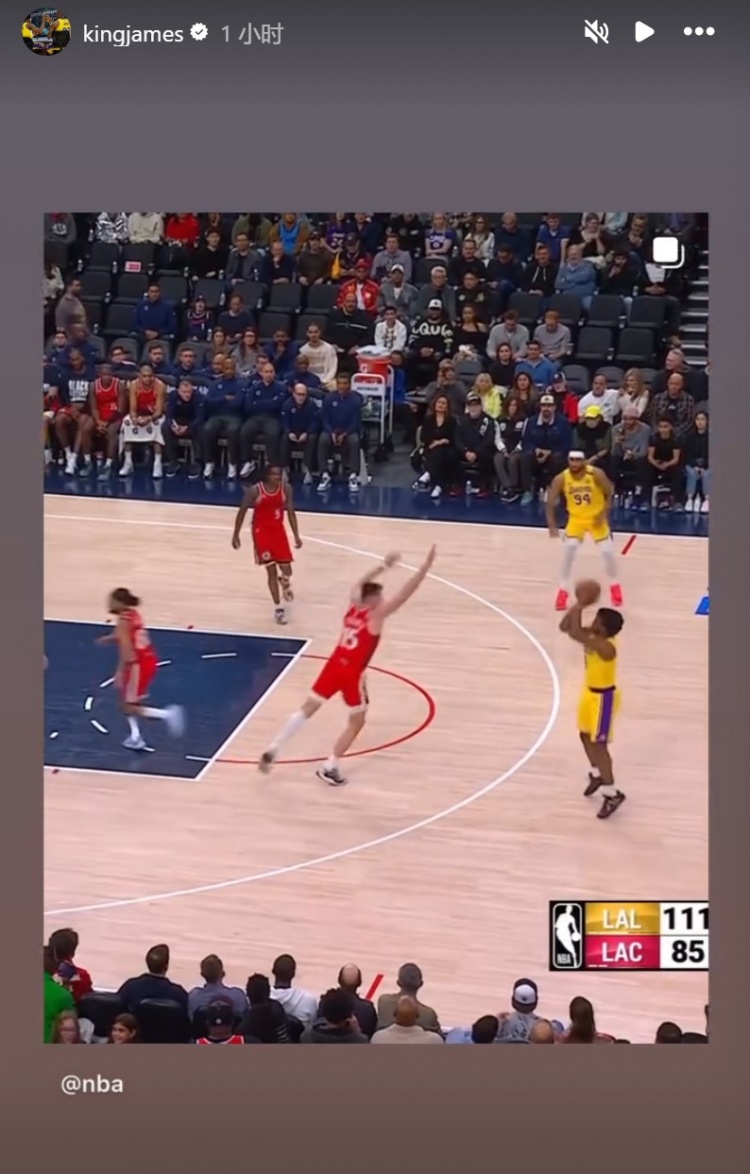 為你驕傲！布朗尼投進(jìn)NBA生涯首記三分球！詹姆斯賽后轉(zhuǎn)發(fā)