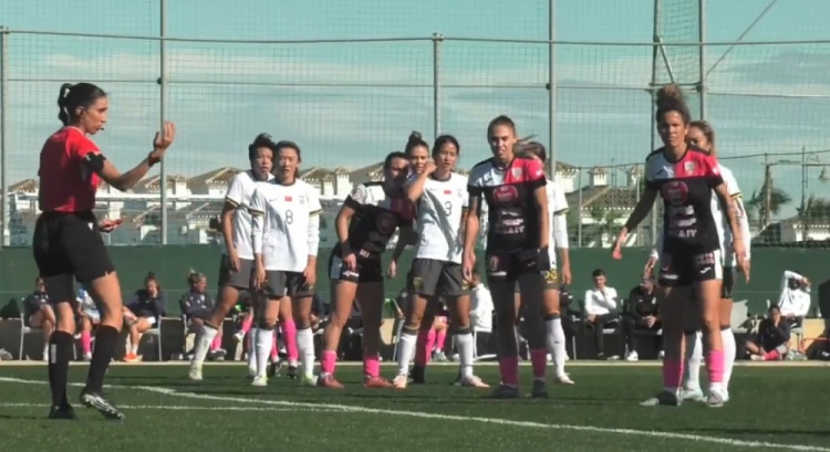  唐佳麗梅開(kāi)二度、邵子欽破門，中國(guó)女足3-2擊敗Alhama俱樂(lè)部女足