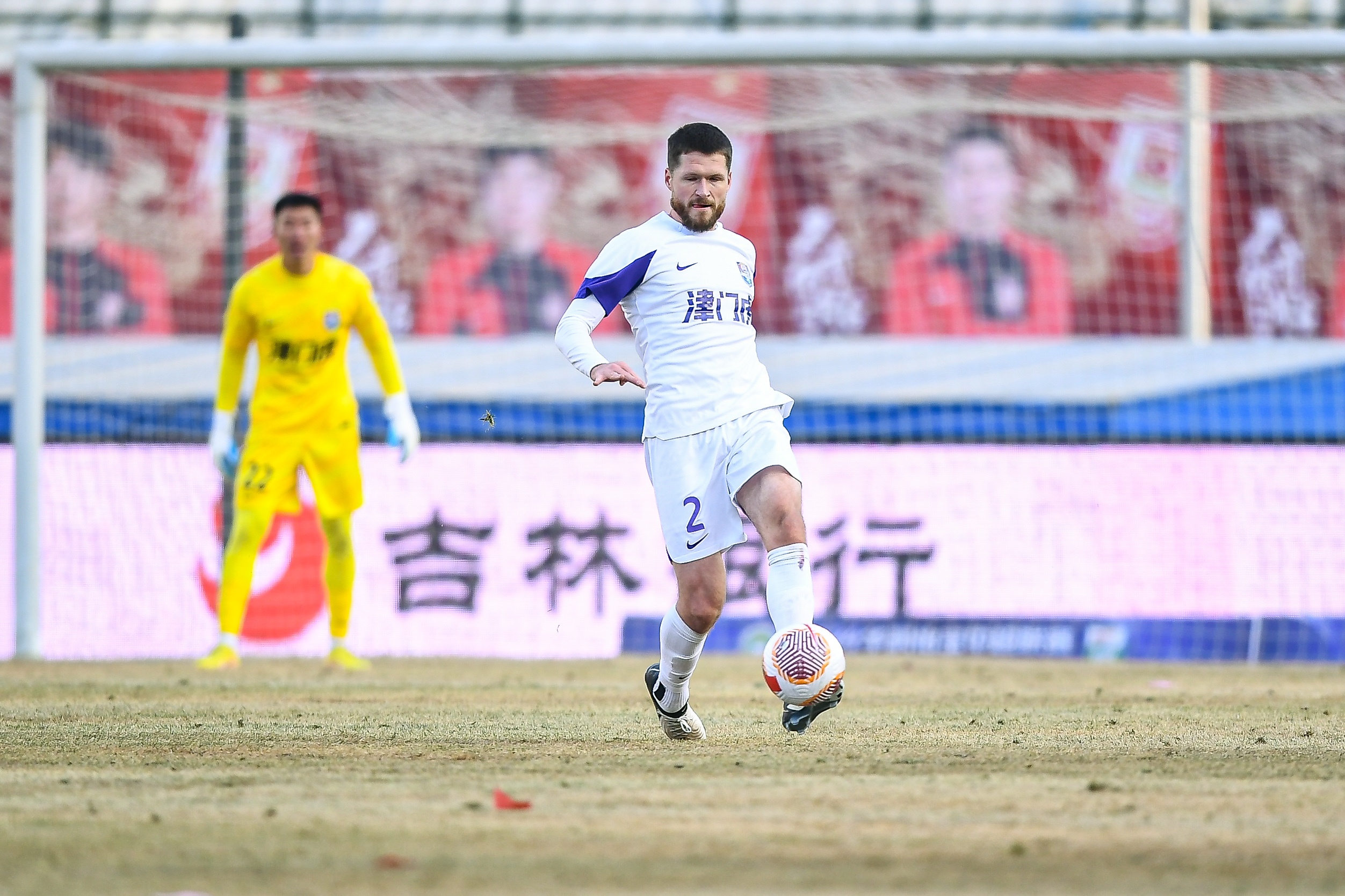  津門虎舊將亞冠對決格蘭特勝出，津媒：他離開津門虎因存?zhèn)‰[患