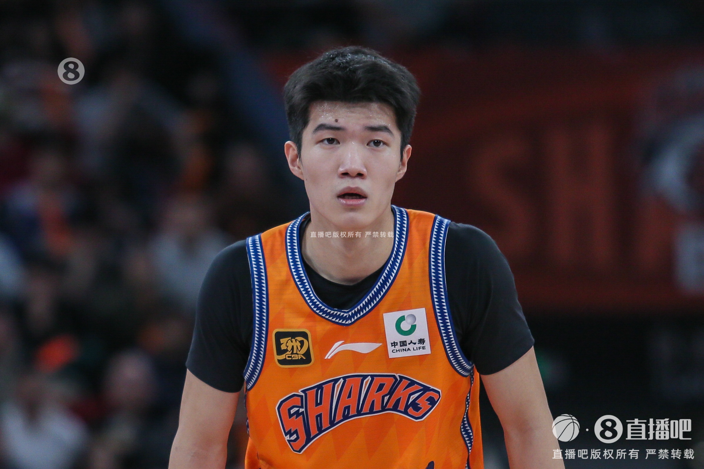  敢打敢拼！偰李永煒半場3投2中拿到5分2助0失誤 正負值達+12