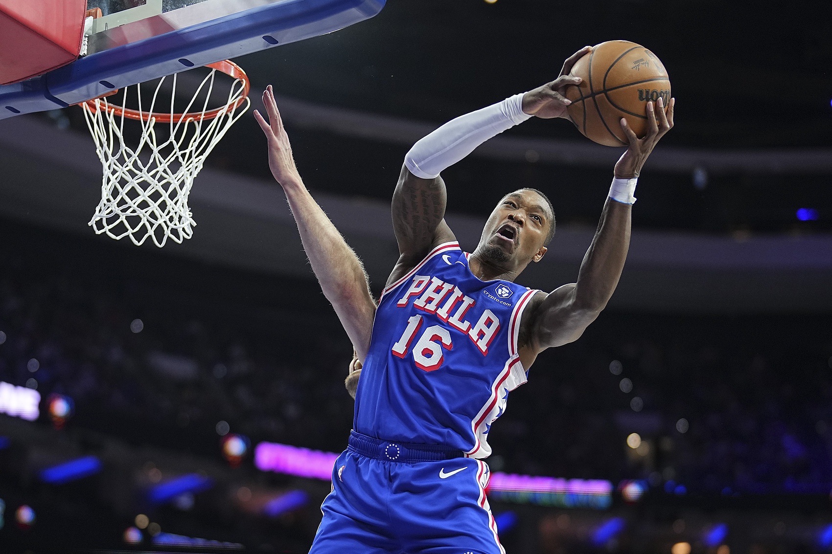  歡迎回到NBA！朗尼-沃克貢獻25分11籃板5助攻 獲得生涯首次兩雙
